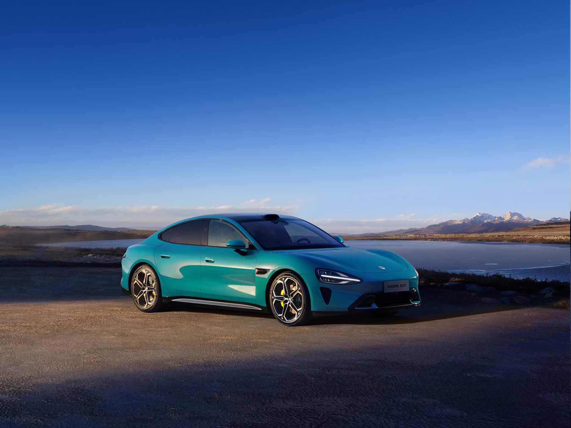 李想丢掉的流量，被雷军捡起来了