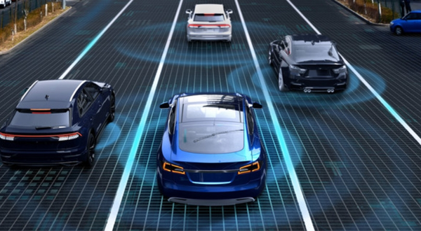 渐行渐近 自动驾驶产业驶入“快车道”